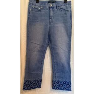 Lauren "Ralph Lauren" Embroidered Hem Cropped Blue Jeans Size 8 *NICE